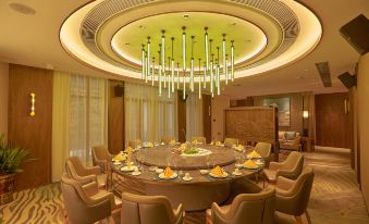 Savile Taoyuan Mountain Residence Hotel (Wugongshan Visitor Center)
