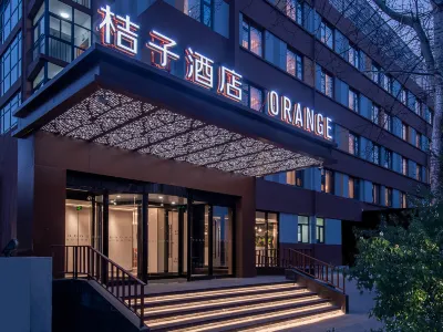 Orange Hotel (Beijing South Railway Station South Square store) Hotel in zona Macao River