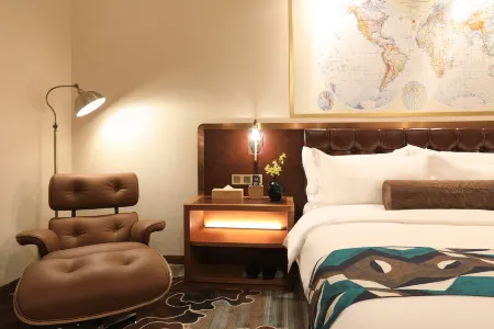 James Joyce Coffetel (Shanghai Minhang Wujing Shida) Отели рядом с достопримечательностью «Auxiliary Wharf of Shuitou International Rock City»