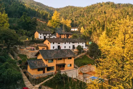 Wan'an Banyan Kaoling Suji Resort