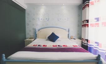 18th Haitian Holiday Theme Hotel