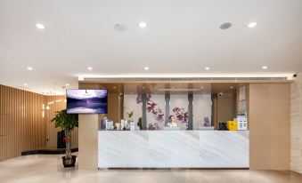 Lavande Hotel Sanya Hexi Road duty-free Shopping Park store - Housity