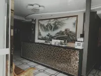 Huahui Hotel