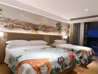 Vienna Hotel (Beihai Weizhou Island Lanqiao seaview shop) Hotels near Weizhou Island