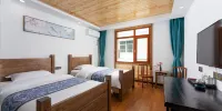Floral Hotel · Mountain Whisper Hotel（Shennongjia Wooden fish store） - Habitación Estándar