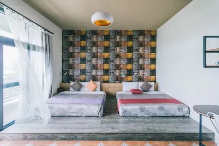 Wonderful & Travel Hostel Отели рядом с достопримечательностью «Sail Rock»