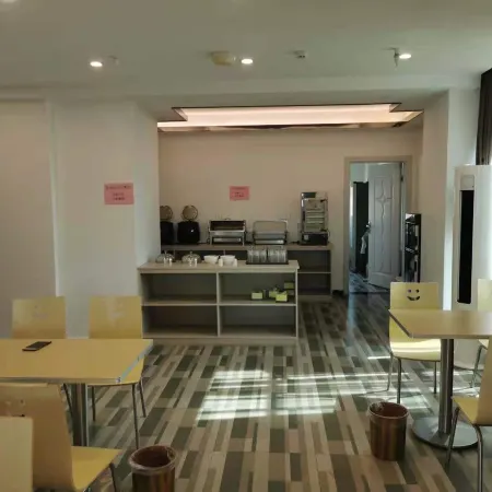Shankee Tea Style Hotel (Zixi Quanlong Film City)