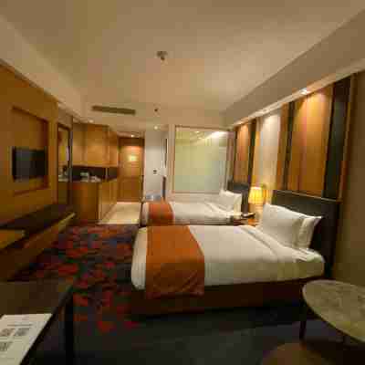 Holiday Inn New Delhi Mayur Vihar Noida Rooms