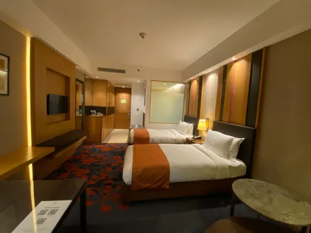 Holiday Inn New Delhi Mayur Vihar Noida