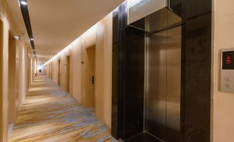 Elite Hotel (Beijing International Exhibition Hepingli North Street Subway Station store)