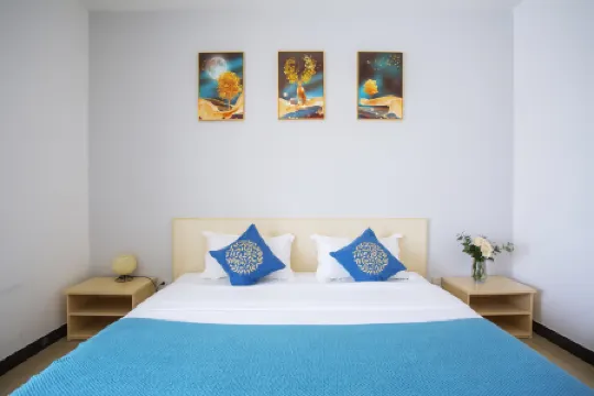 Qili Homestay (Shiluokou Beach Branch)