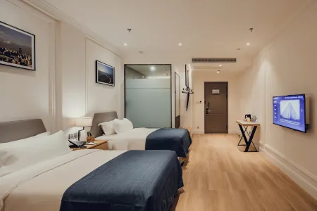 MOUNT WELL RESORT HOTEL (Chongqing Shangqingsi Liziba Subway Station Branch)