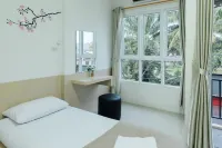 Cheaper Room - Balkoner