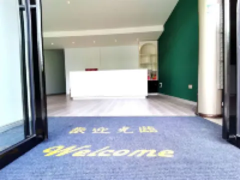 Haibian Xiaozhu Boutique Homestay (Qinzhou Sanniangwan Xihan Chuhai Gu Matou)