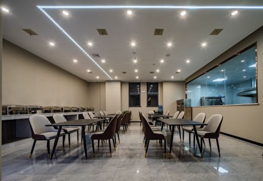2. 보야 호텔..