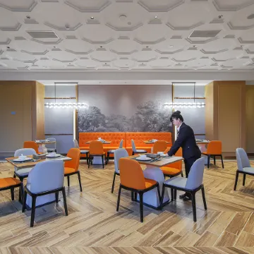 Vienna International Hotel (Sunchuang Tower Flagship Store in Bengbu)