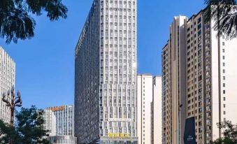 Qiancheng Hotel (Kunming Xishan Wanda Plaza)