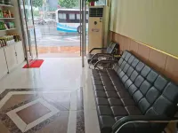 Lijiang Hotel (Xinyi Railway Station)