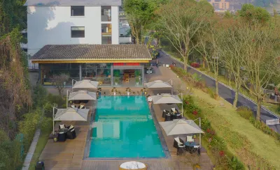 Oriental Guesthouse Hotels near Shiji Baisheng Shopping Plaza