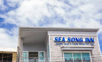 Sea Song Inn