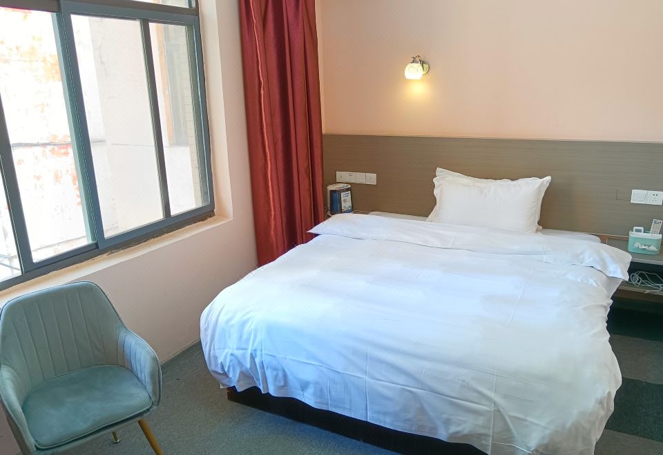 Paris Lidu Inn Hotel