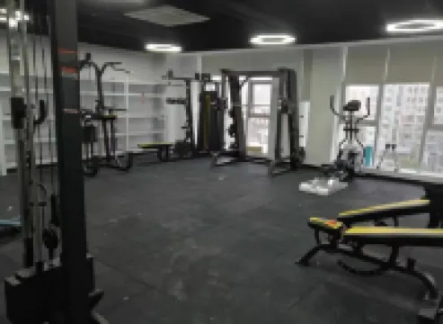 Huasheng Hotel (Haikou Yilong West Road Qilou Old Street Branch)