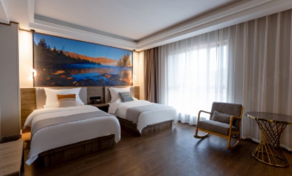 Hemuqi Mountain Villa