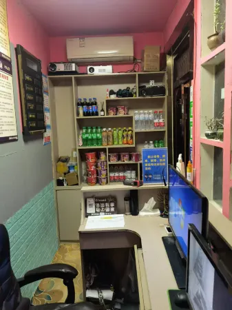 Chengcheng Junya Theme Hotel Отели в г. Чэнчэн