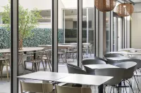 B&B HOTEL Lisboa Aeroporto Hotels in Loures