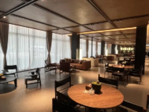 Xiangping Lake Resort Hotel