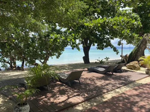 Mali Resort Koh Kradan Hotels in Kantang