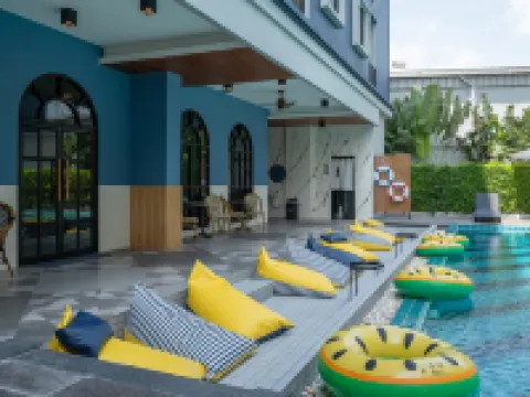 Cozy Blu Suvarnabhumi Hotels in Bang Phli