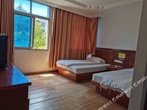 Ningdu Hongfa Business Hotel