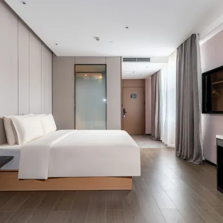 Atour X Hotel, Gongbei Port High-speed Railway Station Отели рядом с достопримечательностью «Пограничный переход Gongbei»