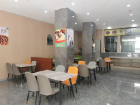 格林東方飯店（麥蓋提卡龍情中央廣場店）