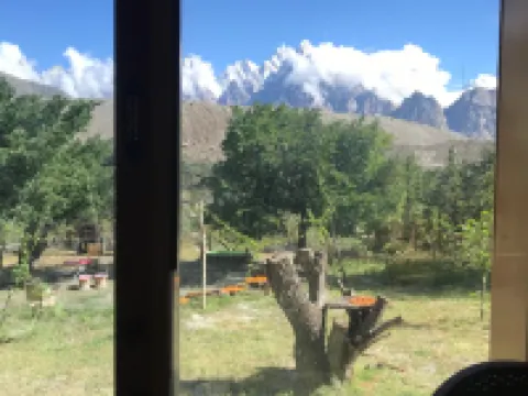 Kungrah Resort Ghulkin Hoteles en Gilgit