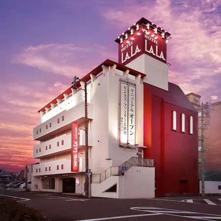 Hotel Lala Minato Отели рядом с достопримечательностью «Порт Нагоя»