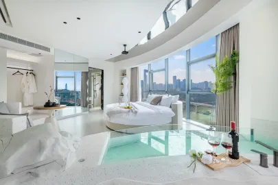 YOLO Skyline Riverview Designer Hotel (Chongqing Jiefangbei