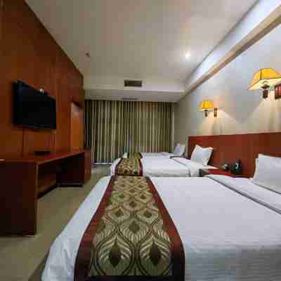 Lingshi Huayue Selected Hotel Rooms