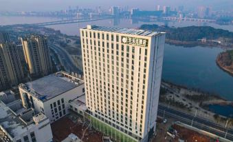 Yangxin New Century Hotel