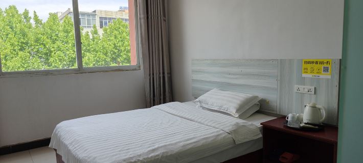 Xinye Qicaihong Express Hotel Hotel a Xinye