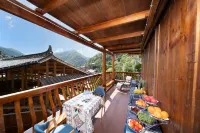 See Qingshan Guest House (Xijiang Qianhu Miao Village Dongyin Observation Platform Store)