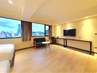 Just live inn - New Dahua Hôtels à proximité de : Chaoning Park