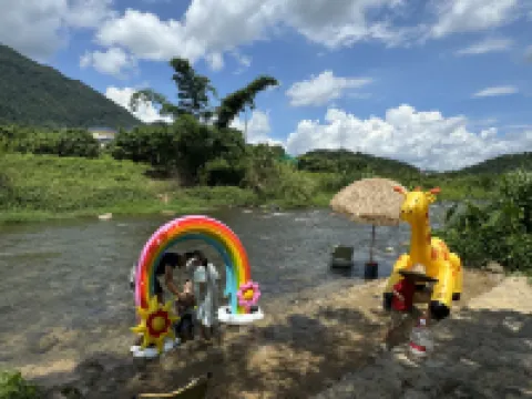 田澗苑·鴨洞河キャンプ·溯溪秘湯グランピング民宿（広州從化）