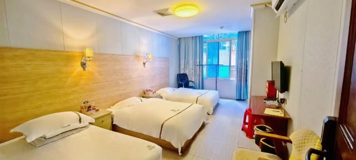 Huayi Hotel Hoteles en Heshan