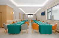 Vienna Hotel (Wanyuan Future City Branch) Hotels in Wanyuan