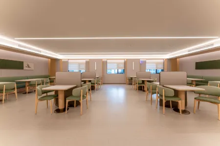 JI Hotel （Aojiang Pingyang Railway Station） Отели рядом с достопримечательностью «Aojiang»