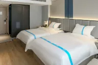 VX Hotel (Xinyu Shenglibei Road Railway Station) Hotels in Xinyu