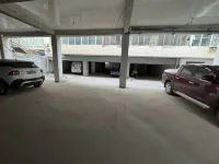 Lanquan Grand Hotel - parking