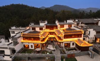 Wuyuan Huayu Yashe Wentang Vacation Apartment